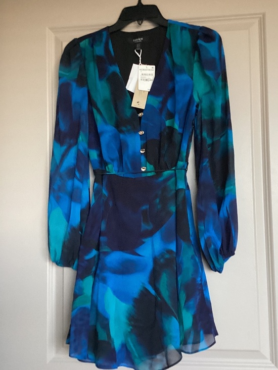 Ever New Dresses & Skirts - Ever New Tamara Abstract Print Long Sleeve Asymmetric Minidress, size 6